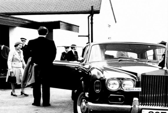 波摩酒厂 | 女王唯一参观过的威士忌酒厂